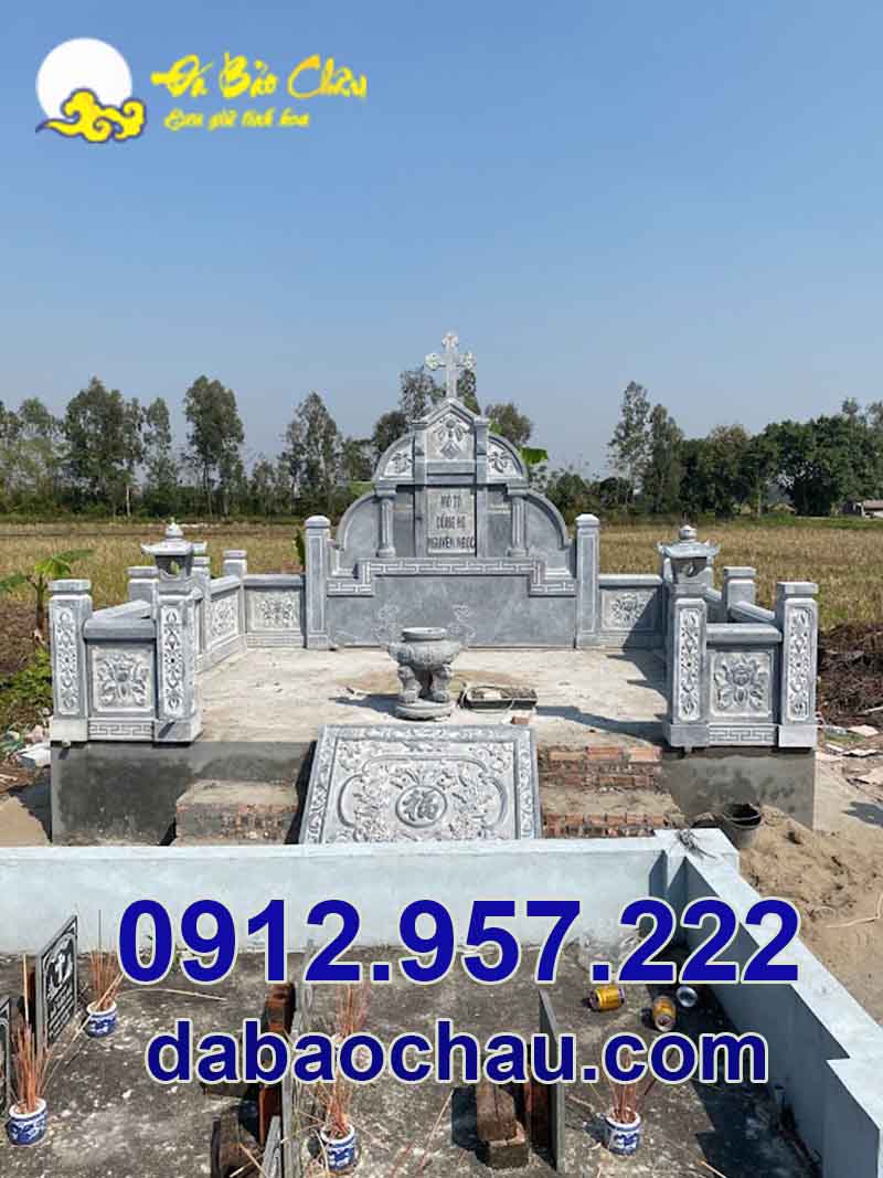 Tiến hành lắp đặt khu lăng mộ đá đẹp tại Nam Định