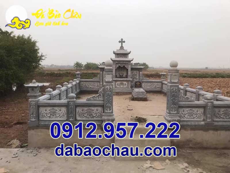Công trình lăng mộ đá Công giáo được tiến hành lắp đặt bởi đội ngũ Bảo Châu
