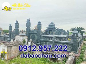 Khu lăng mộ đá tại Nam Định