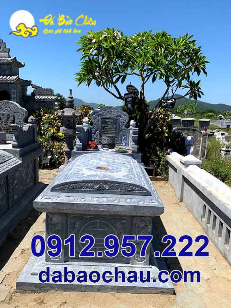 Mẫu mộ bành đá được người dân Quảng Ninh ưa chuộng trong lắp đặt khu lăng mộ đá