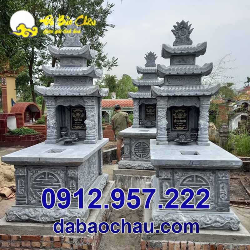 Mẫu mộ đá ba mái lắp đặt trong khu lăng mộ đá đẹp tại huyện Thái Thụy - Thái Bình