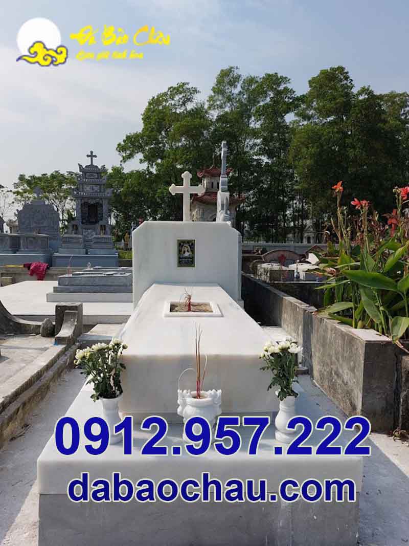 Chất liệu mộ đá công giáo Sài Gòn Vũng Tàu chế tác từ đá trắng