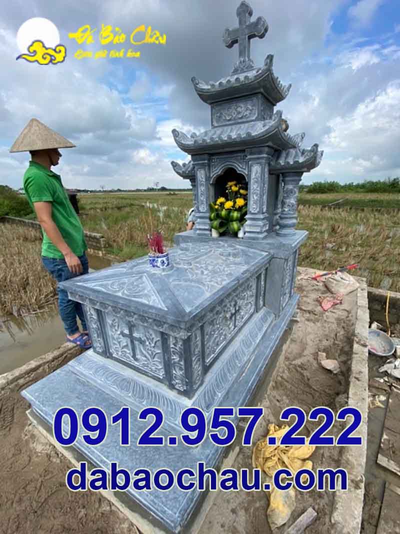 Mẫu lăng mộ công giáo đá đẹp Quảng Ninh Hưng Yên có mái