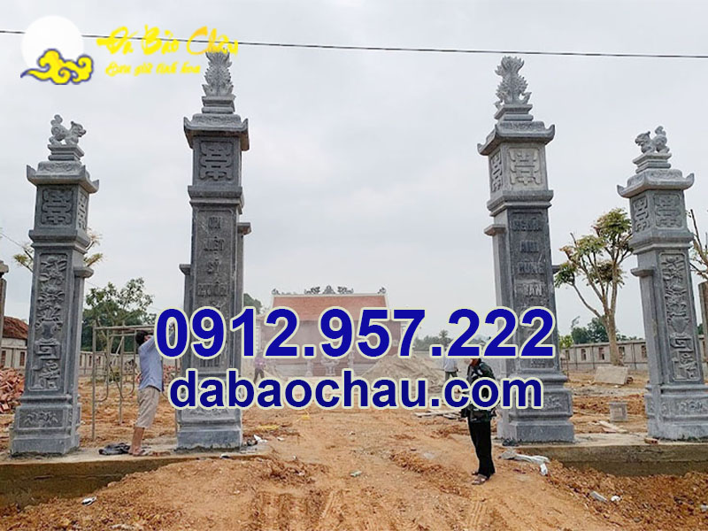 Cổng tứ trụ đình làng tại Quảng Bình Quảng Trị được gia công tỉ mỉ