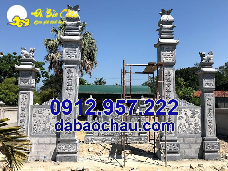Cổng tứ trụ đá nhà thờ họ tại Quảng Ngãi Bình Định Phú Yên