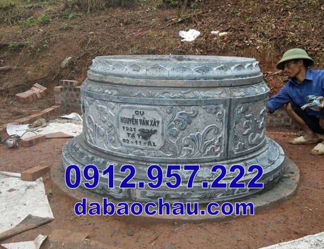 mộ đá tròn tại Lâm Đồng