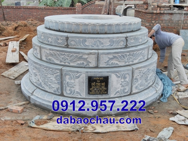 mộ hình tròn tại Lâm Đồng